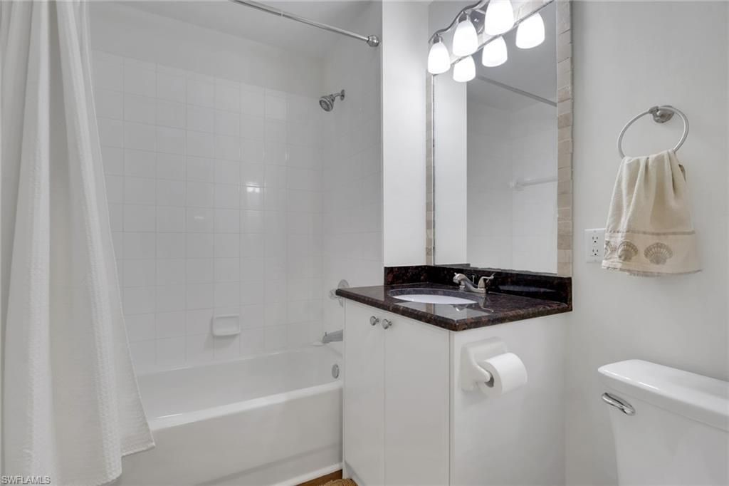 3048 Horizon Ln, Unit 1103, Naples, FL 34109 Photo