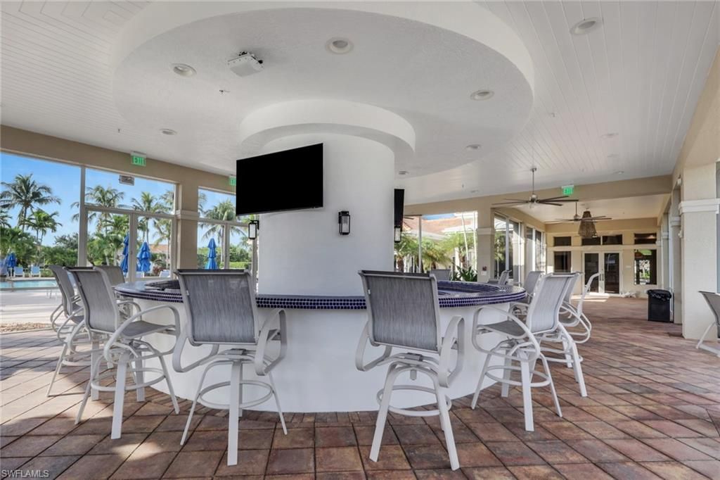 3048 Horizon Ln, Unit 1103, Naples, FL 34109 Photo