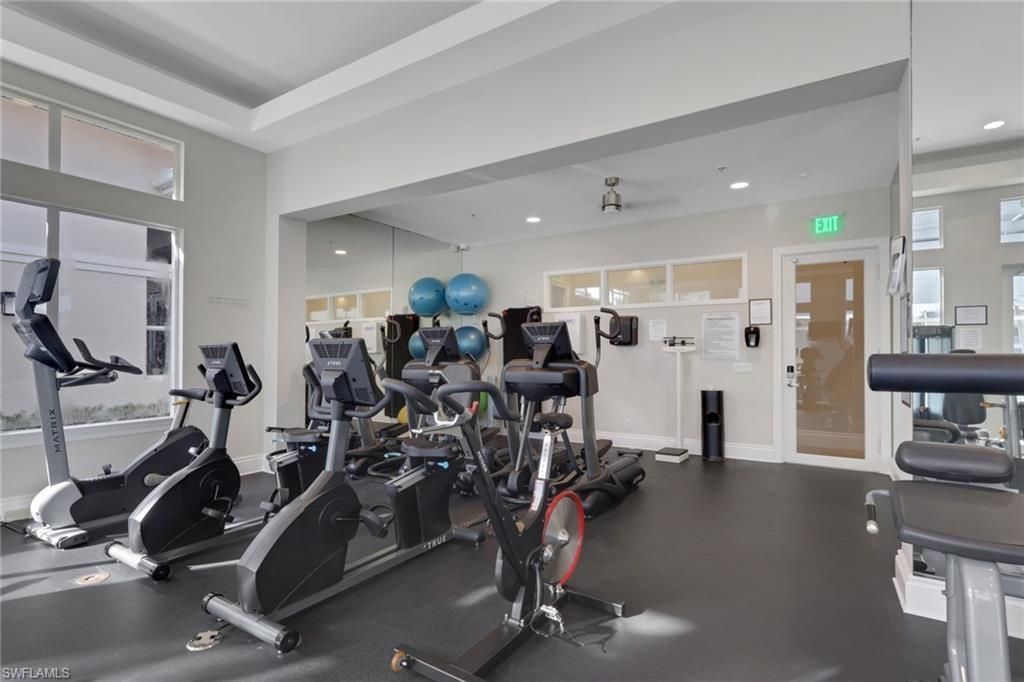 3048 Horizon Ln, Unit 1103, Naples, FL 34109 Photo