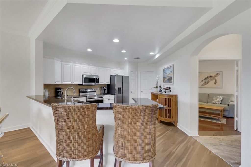 3048 Horizon Ln, Unit 1103, Naples, FL 34109 Photo