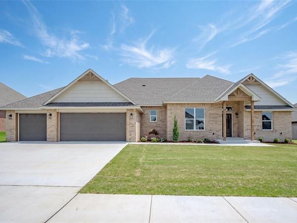 4108 Sambar Street, Tuttle, OK 73089