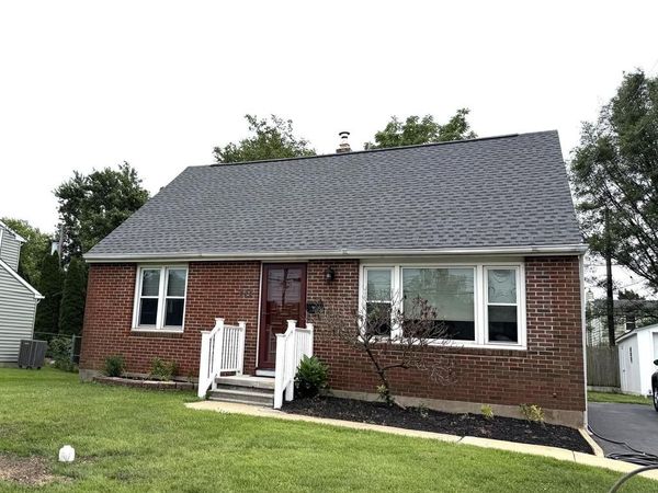 434 SCHOOL LANE , PLYMOUTH MEETING, PA 19462
