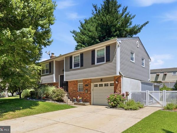 8619 BELFRY DRIVE , PHILADELPHIA, PA 19128