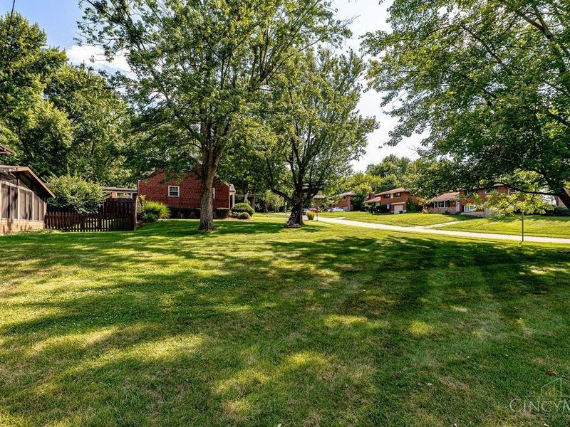 8991 Eldora Drive, Sycamore Township, OH 45236 Photo 32