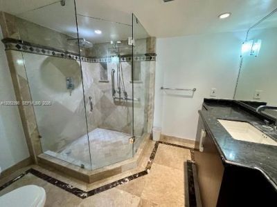 1000 Quayside Ter, Unit 805, Miami, FL 33138 Photo