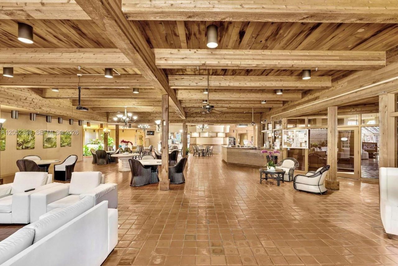 1000 Quayside Ter, Unit 805, Miami, FL 33138 Photo