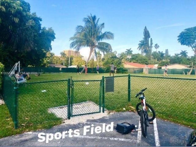1000 Quayside Ter, Unit 805, Miami, FL 33138 Photo