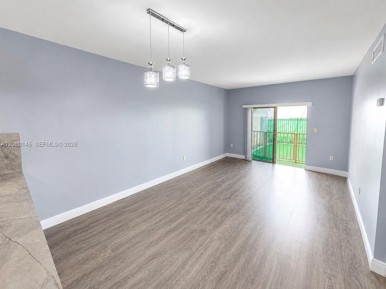 2400 NW 16th St Rd, Unit 103, Miami, FL 33125 Photo
