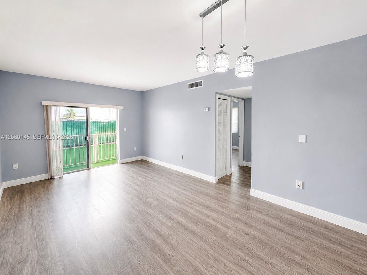 2400 NW 16th St Rd, Unit 103, Miami, FL 33125 Photo