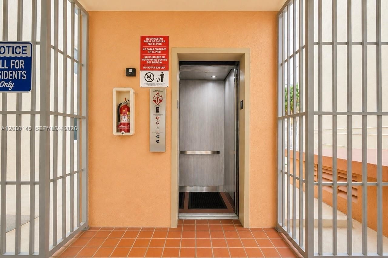 2400 NW 16th St Rd, Unit 103, Miami, FL 33125 Photo