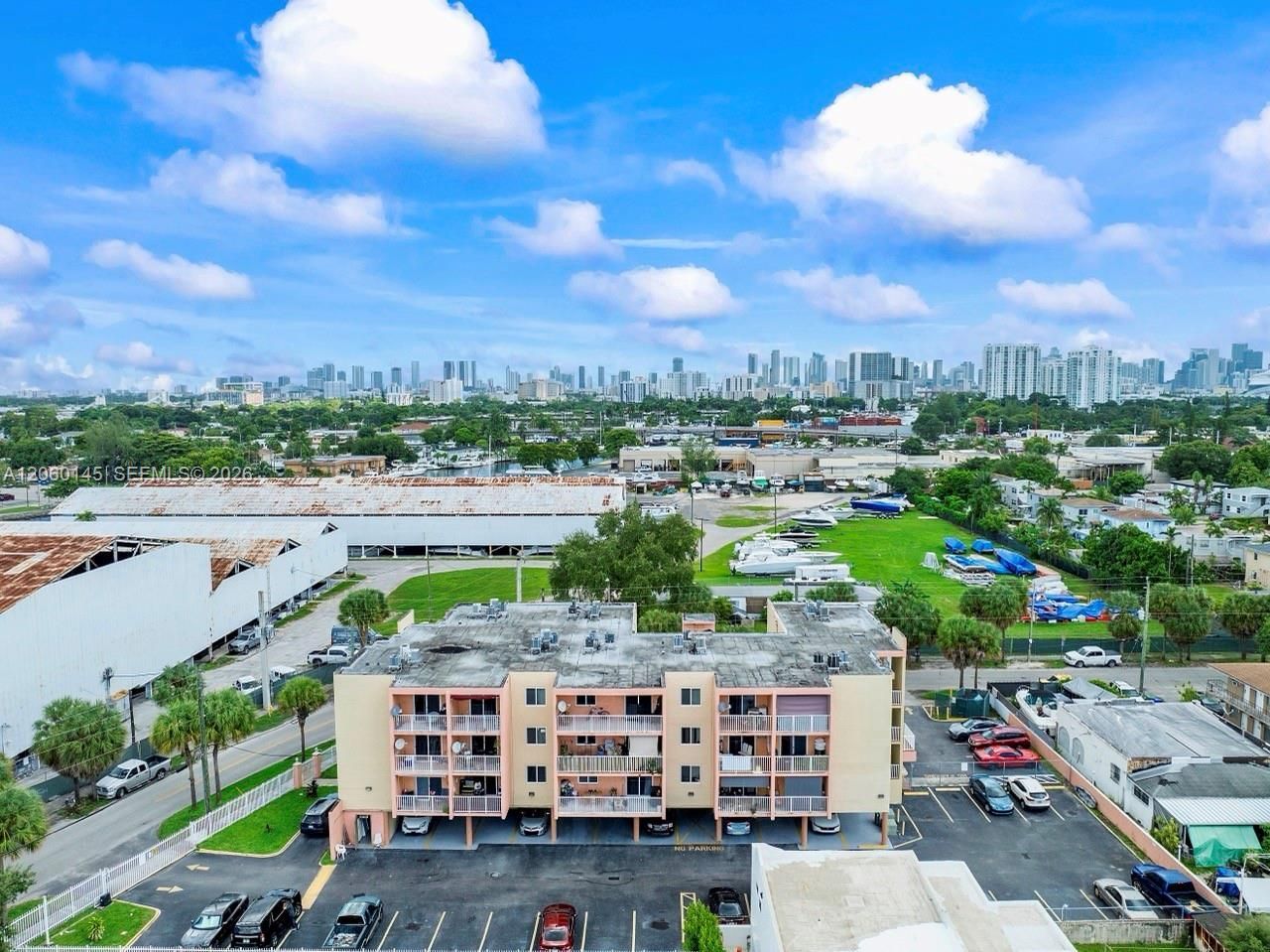 2400 NW 16th St Rd, Unit 103, Miami, FL 33125 Photo