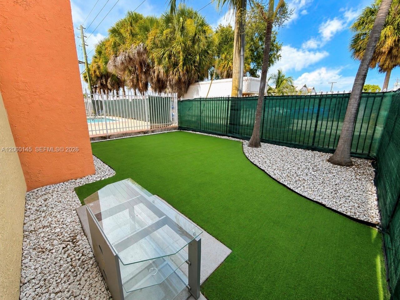 2400 NW 16th St Rd, Unit 103, Miami, FL 33125 Photo