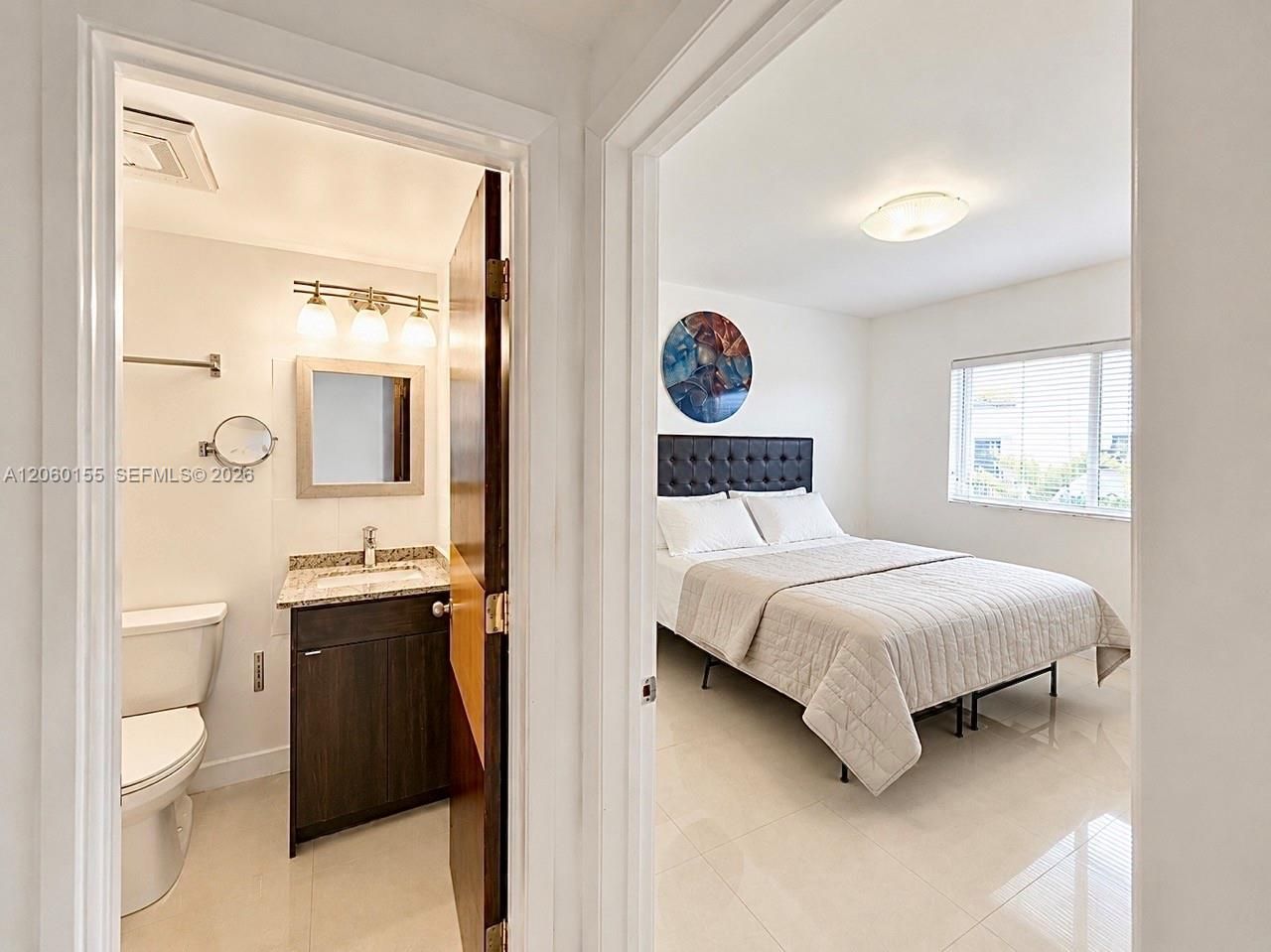 1027 94th St , Unit 4, Bay Harbor Islands, FL 33154 Photo