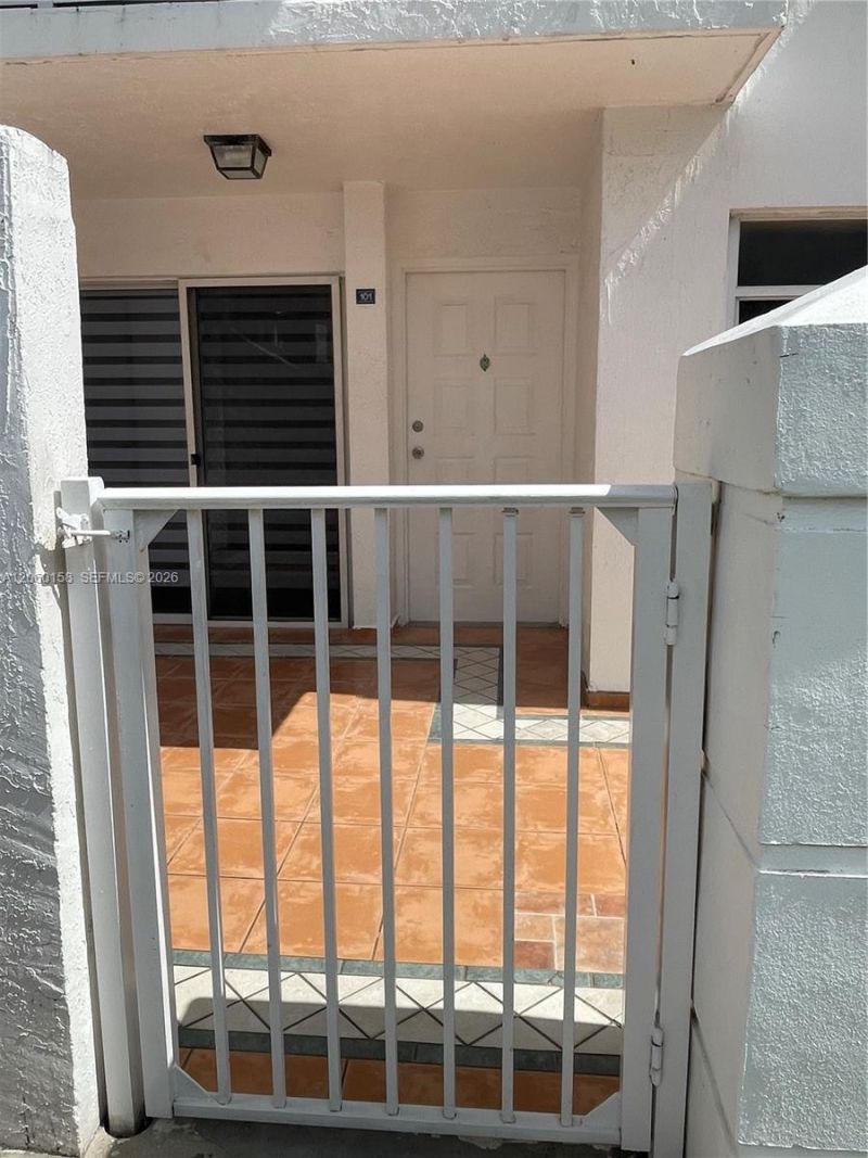 7640 SW 153rd Ct , Unit 101, Miami, FL 33193 Photo