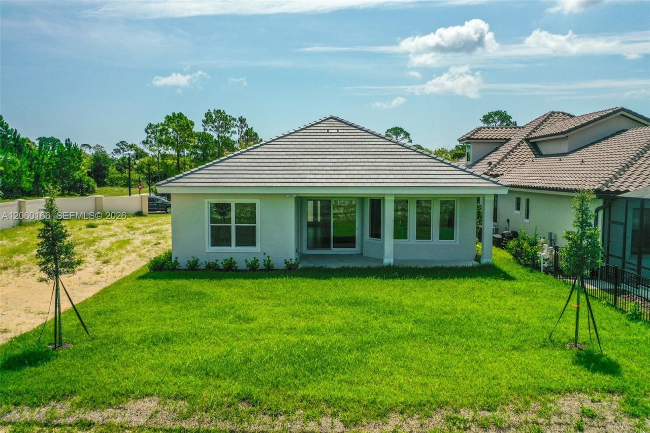 3 Rio Vista Dr , Palm Coast, FL 32137 Photo