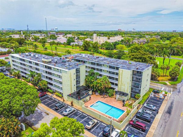 1425 Arthur St, Unit 409B, Hollywood, FL 33020