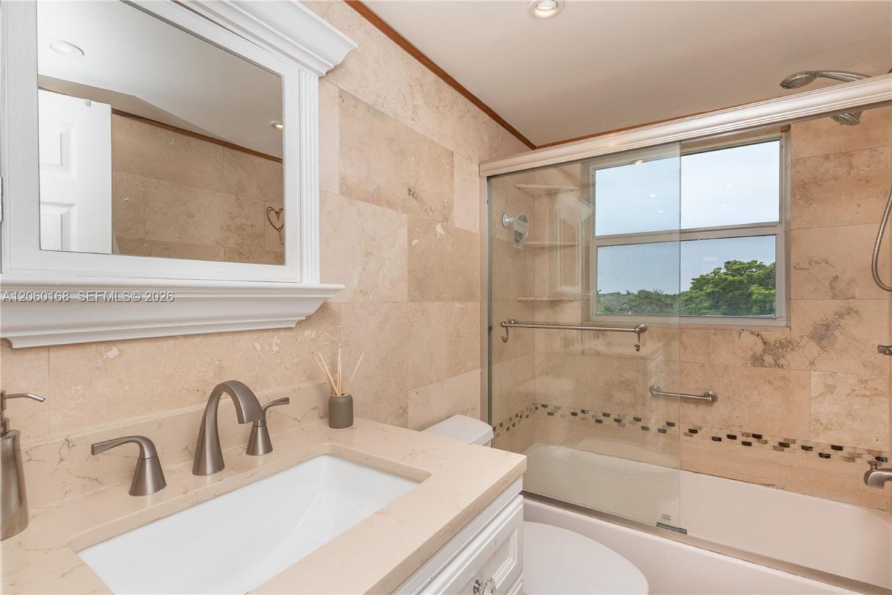 1425 Arthur St , Unit 409B, Hollywood, FL 33020 Photo
