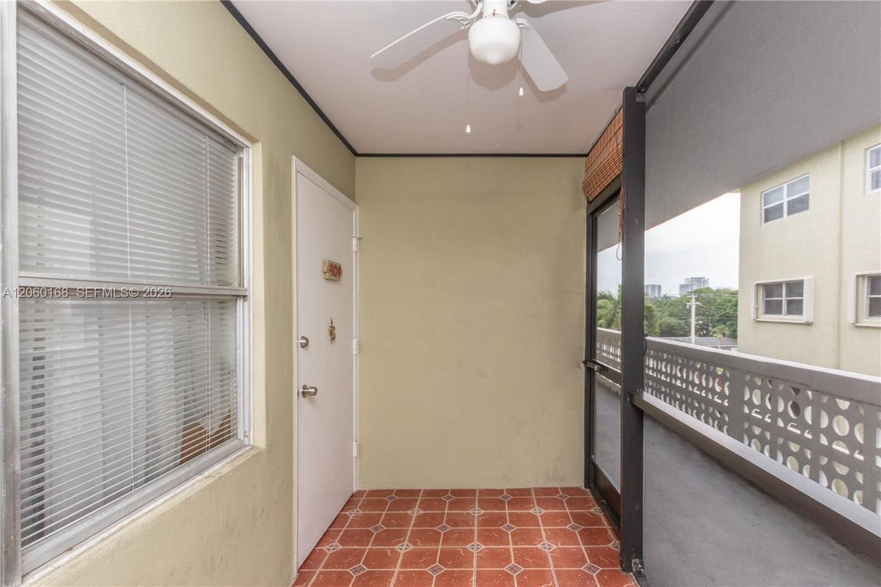1425 Arthur St , Unit 409B, Hollywood, FL 33020 Photo