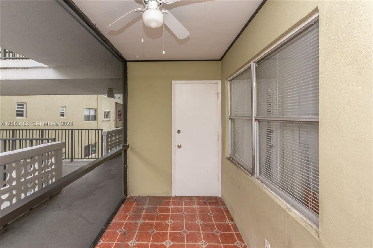 1425 Arthur St , Unit 409B, Hollywood, FL 33020 Photo