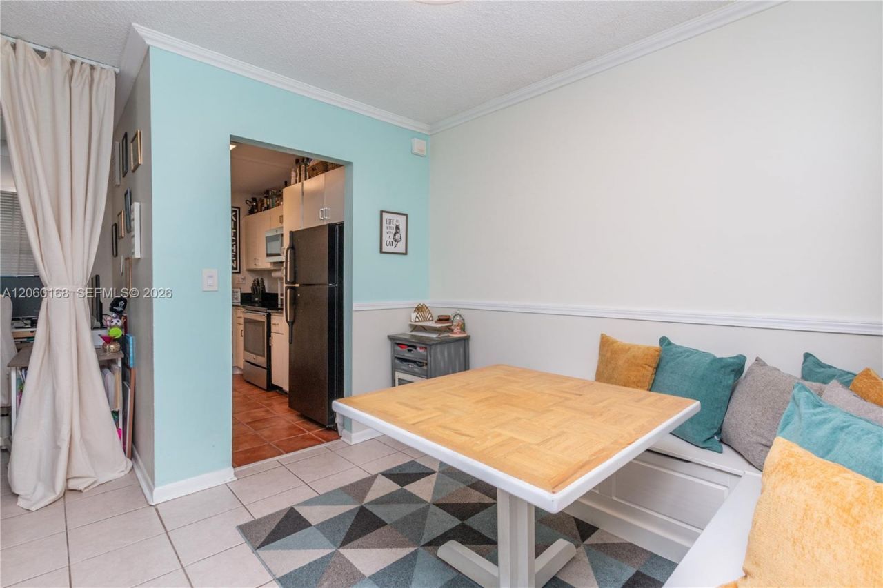 1425 Arthur St , Unit 409B, Hollywood, FL 33020 Photo