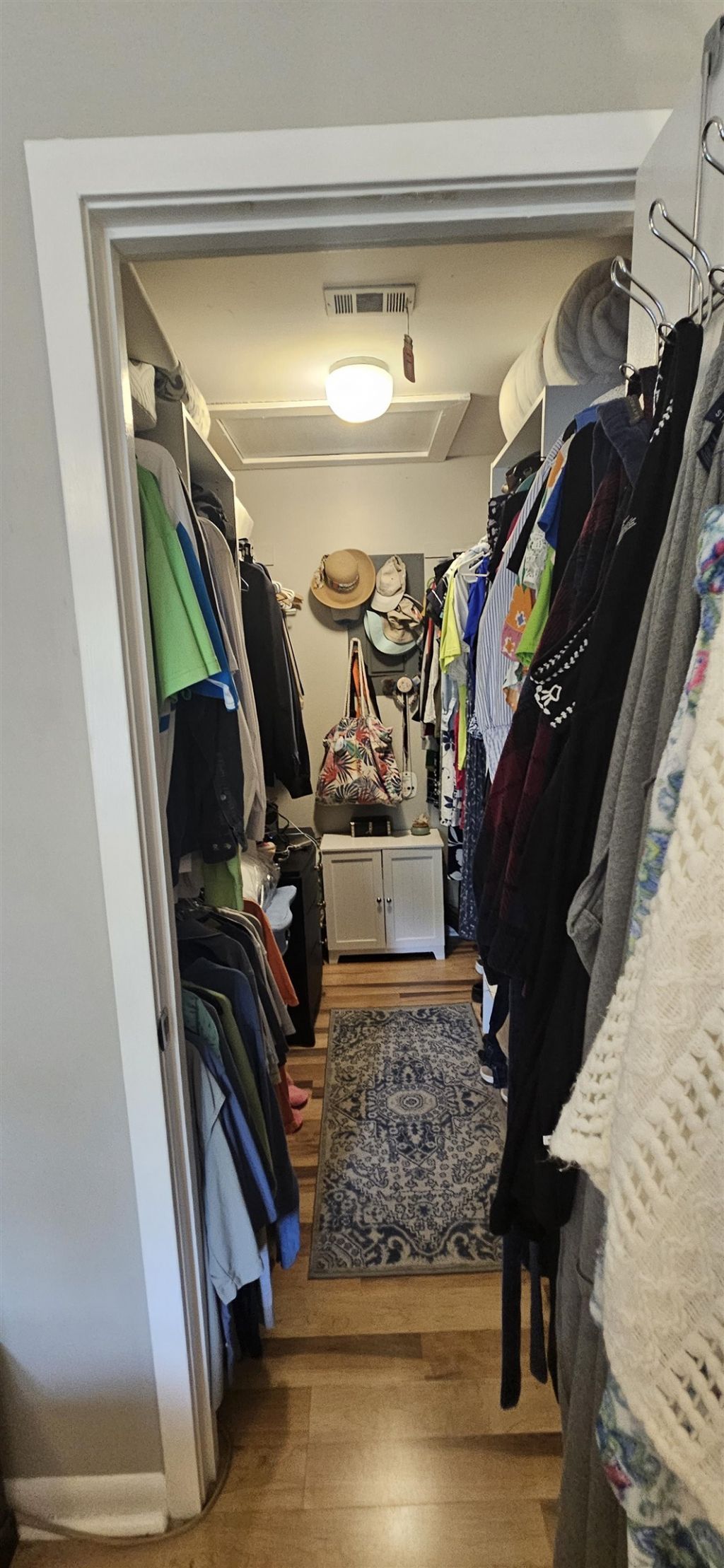 706 Courtney Ct.  Photo 10