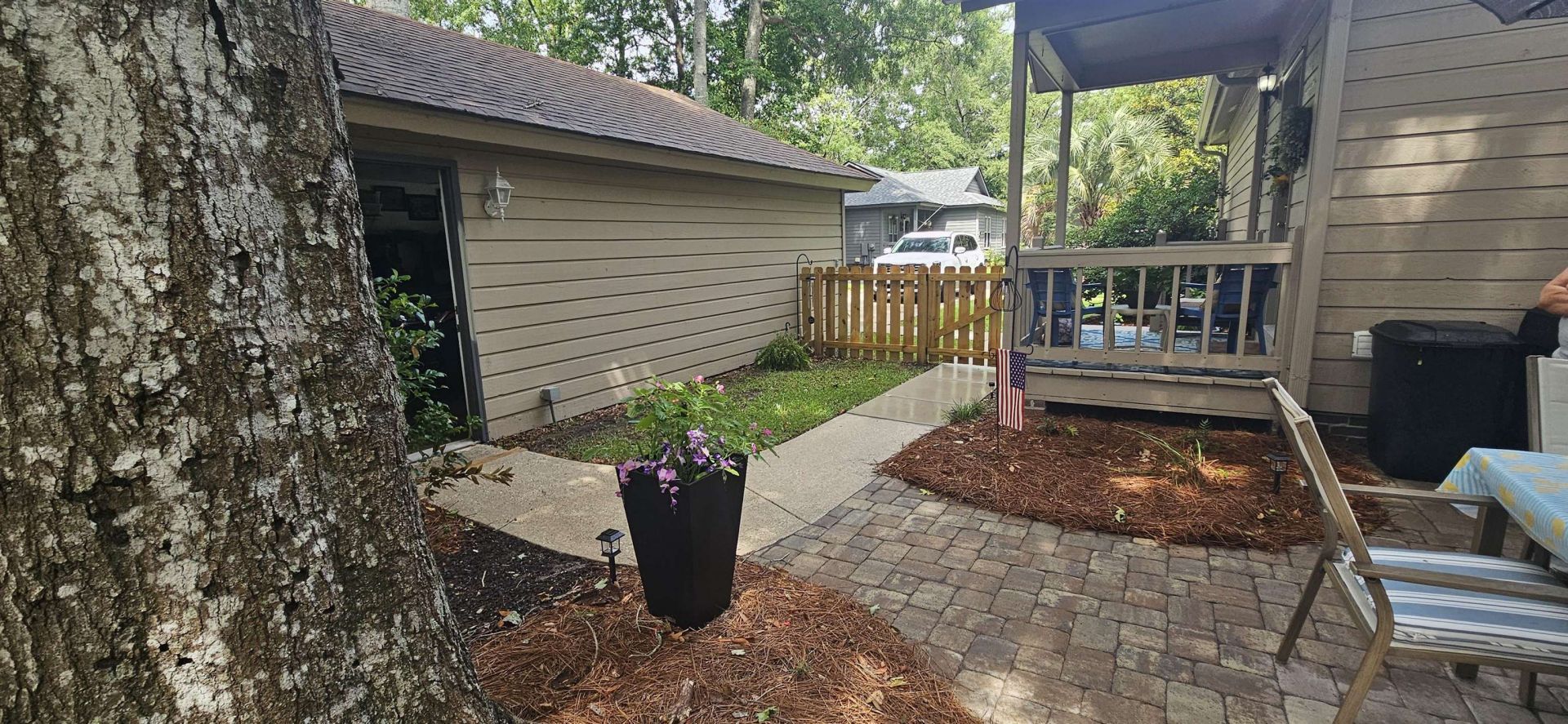 706 Courtney Ct.  Photo 4