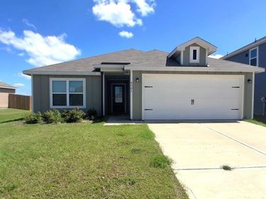 4901 Delano Street, Greenville, TX 75401