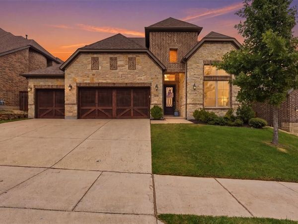 10322 Trail Ridge Drive, Fort Worth, TX 76126