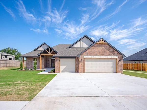 1429 Buckhorn Place, Tuttle, OK 73089