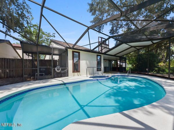 7962 LINKSIDE Drive, Jacksonville, FL 32256