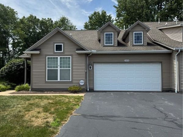 2474 Capulet Court, Avon, OH 44011