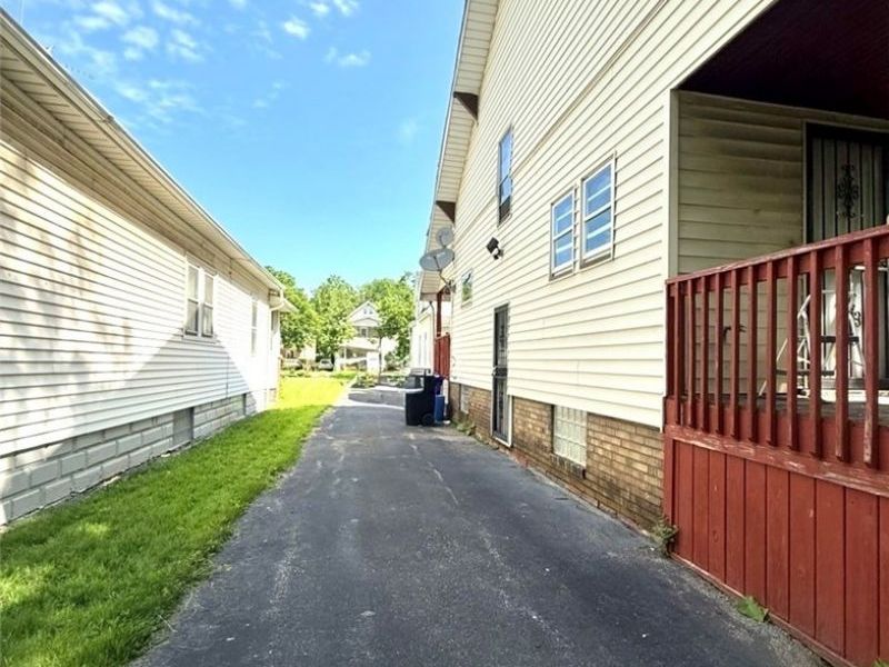 15910 Arcade Avenue , Cleveland, OH 44110 Photo 28