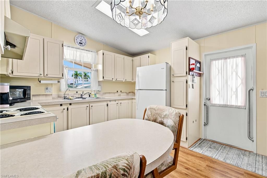 9270 Desoto Dr, North Fort Myers, FL 33903 Photo