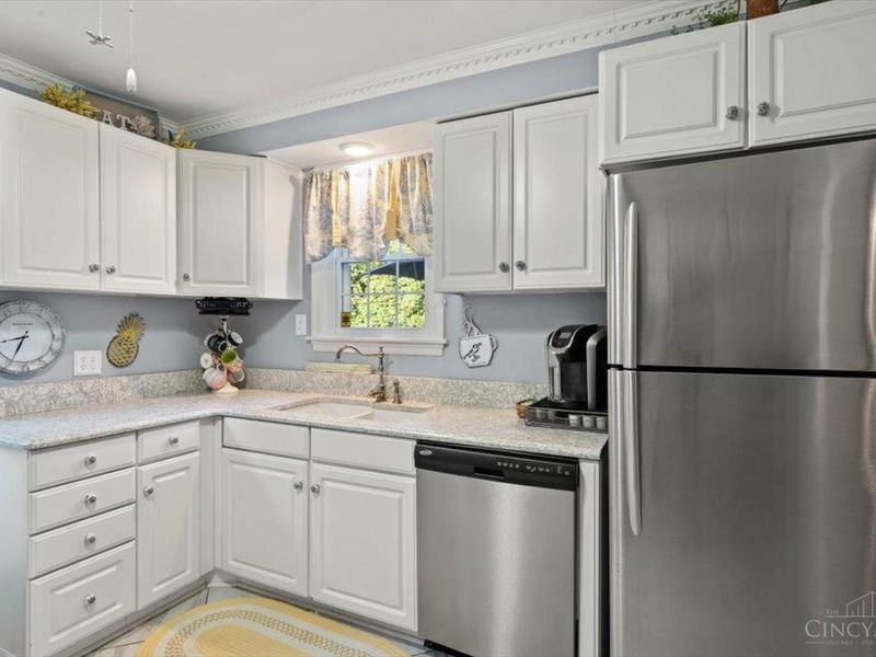 5647 Euclid Road, Cincinnati, OH 45236 Photo 10