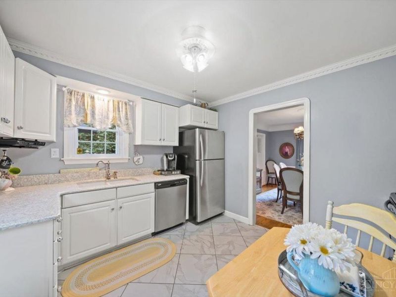 5647 Euclid Road, Cincinnati, OH 45236 Photo 14