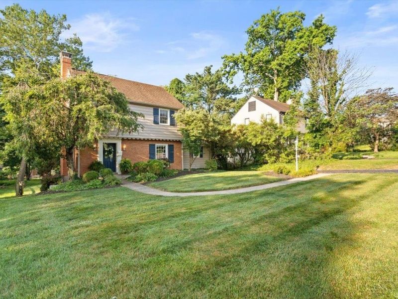 5647 Euclid Road, Cincinnati, OH 45236 Photo 4