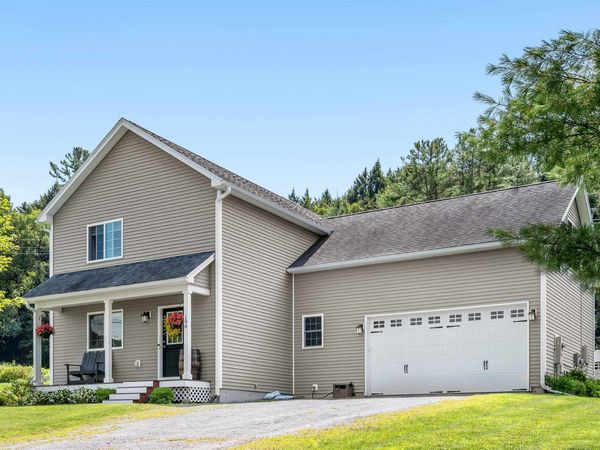 198 Gallagher Acres Road, Moretown, VT 05676