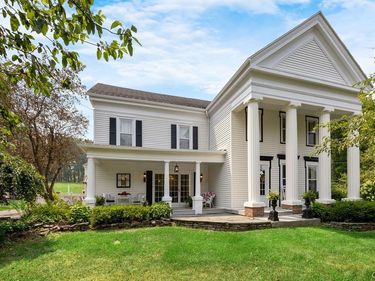 7942 Salt Springs Road, Fayetteville, NY 13066