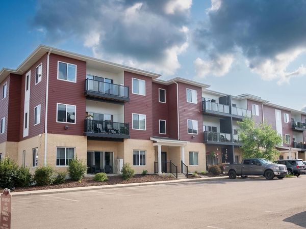 1501 N Windsor Avenue, Unit 309, Cottage Grove, WI 53527