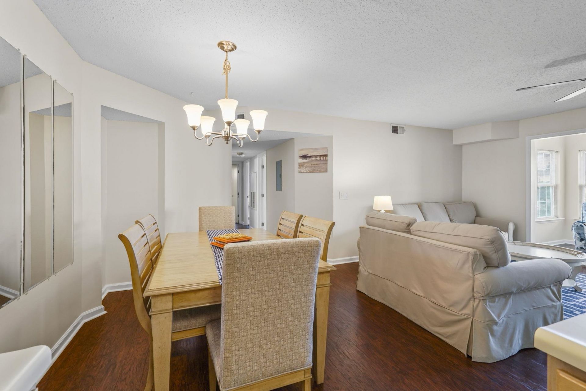 2268 Essex Dr.  Photo 10