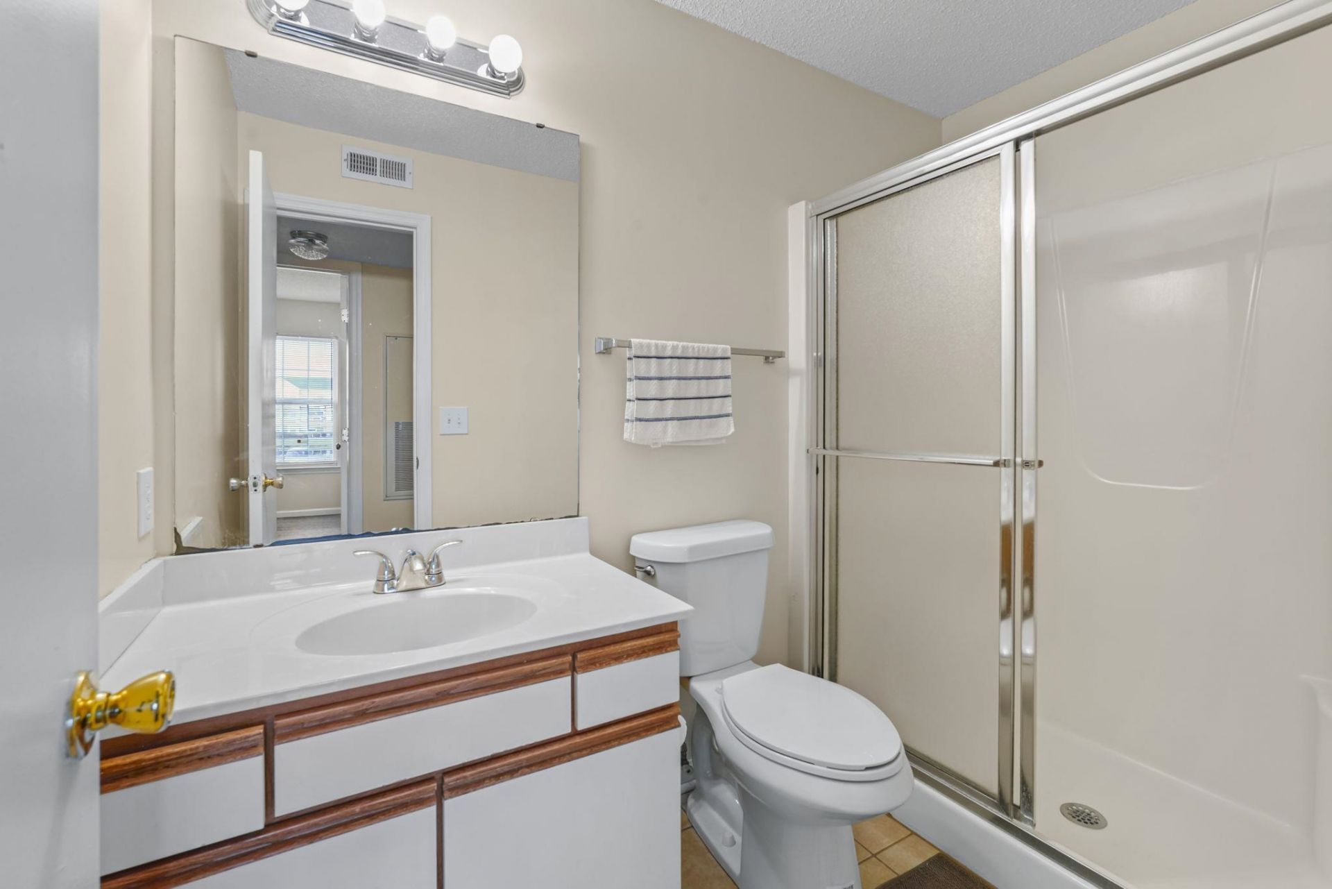 2268 Essex Dr.  Photo 22