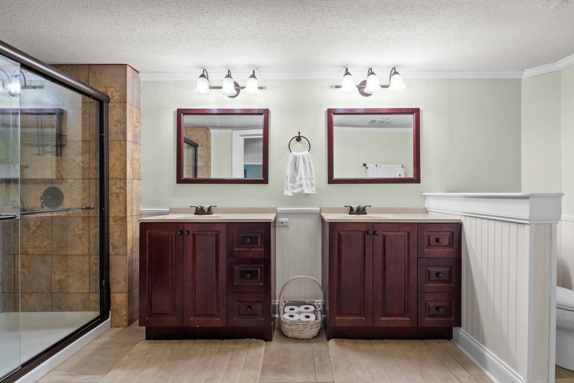1672 Ursa Minor Dr.  Photo 19