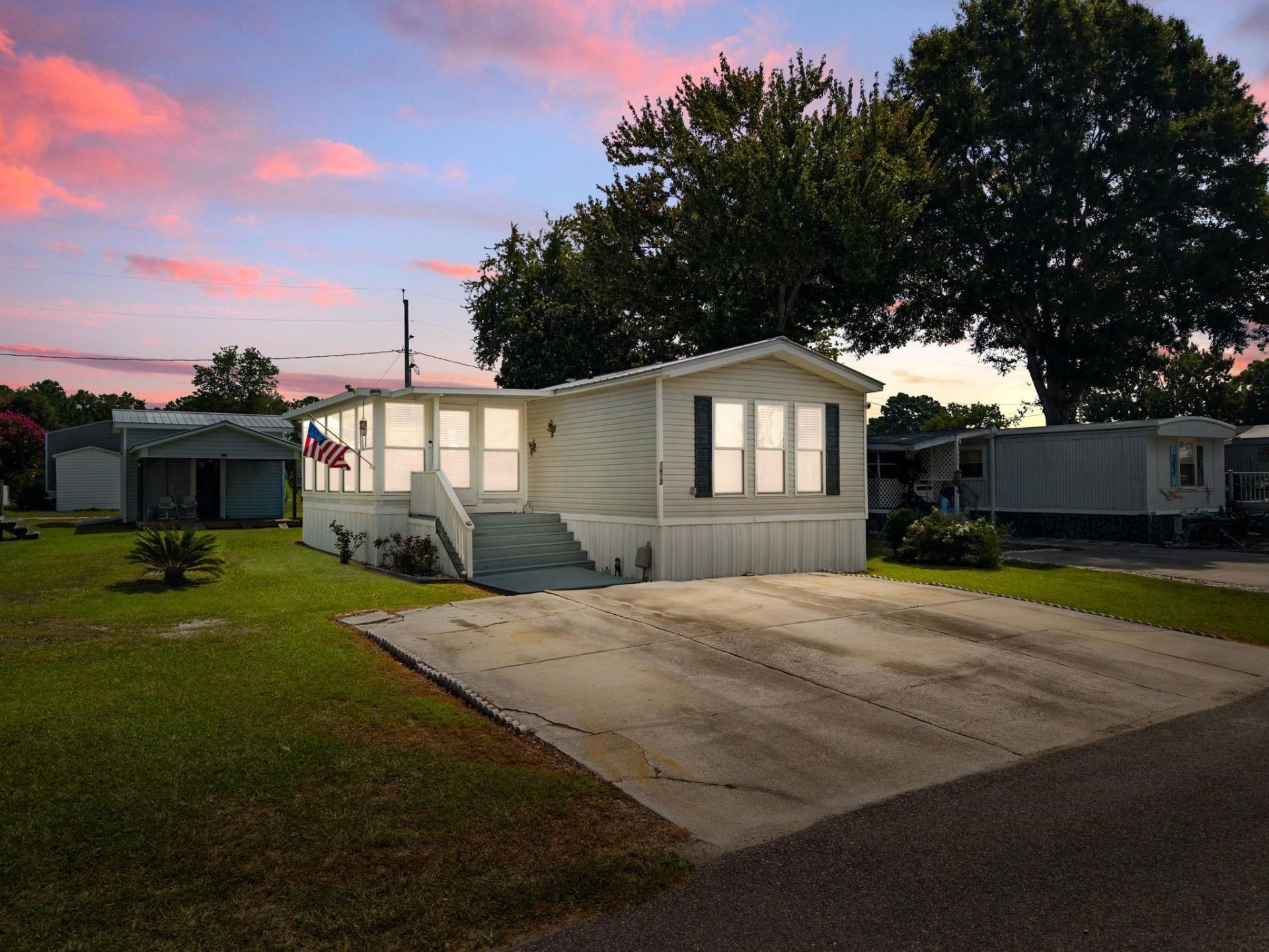 1672 Ursa Minor Dr.  Photo 34