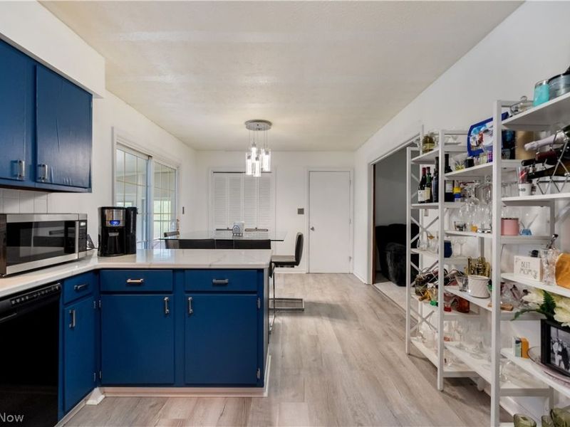 13795 Overcrest Street NE, Alliance, OH 44601 Photo 11