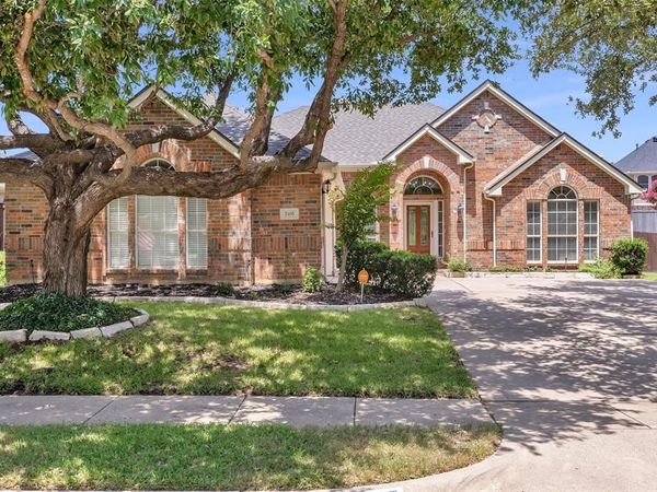2105 Vintage Drive , Corinth, TX 76210