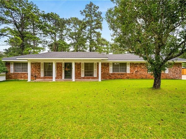 1481 SUSEK Drive, Pineville, LA 71360