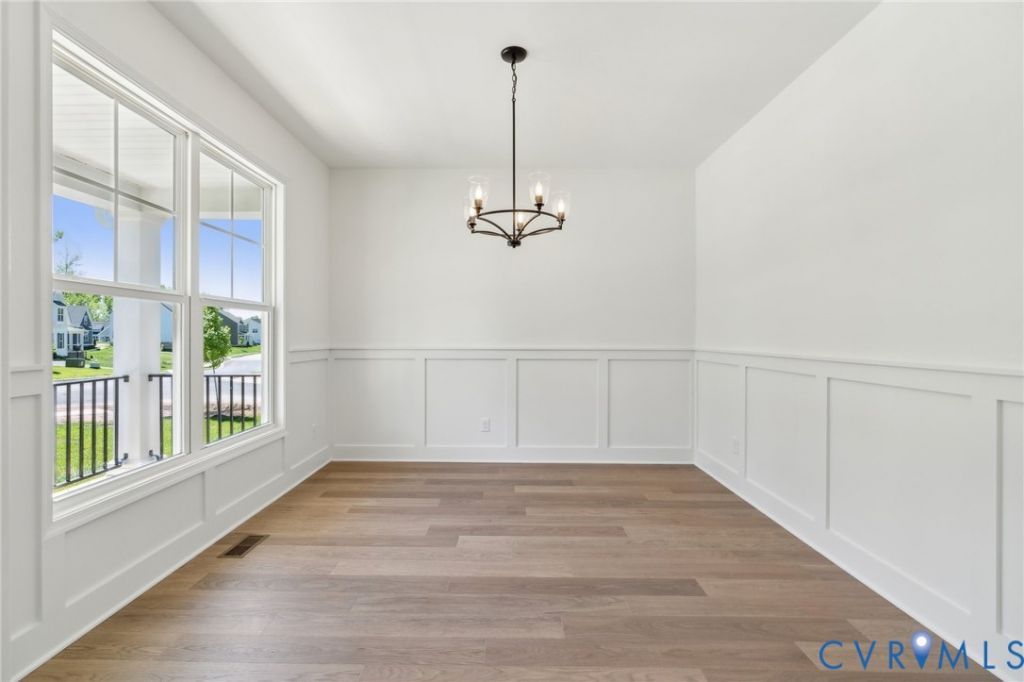 12230 Pin Oak Loop  Powhatan, VA 23002
