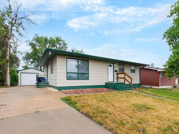 4586 Wentworth, Rapid City, SD 57702