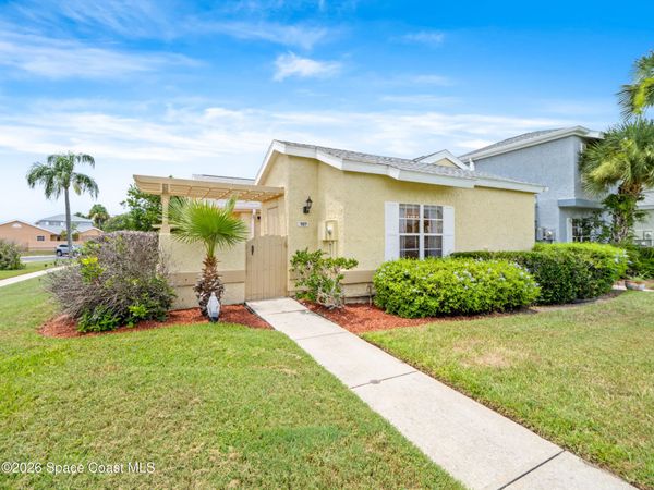 1445 Malibu Circle NE, Unit 107, Palm Bay, FL 32905