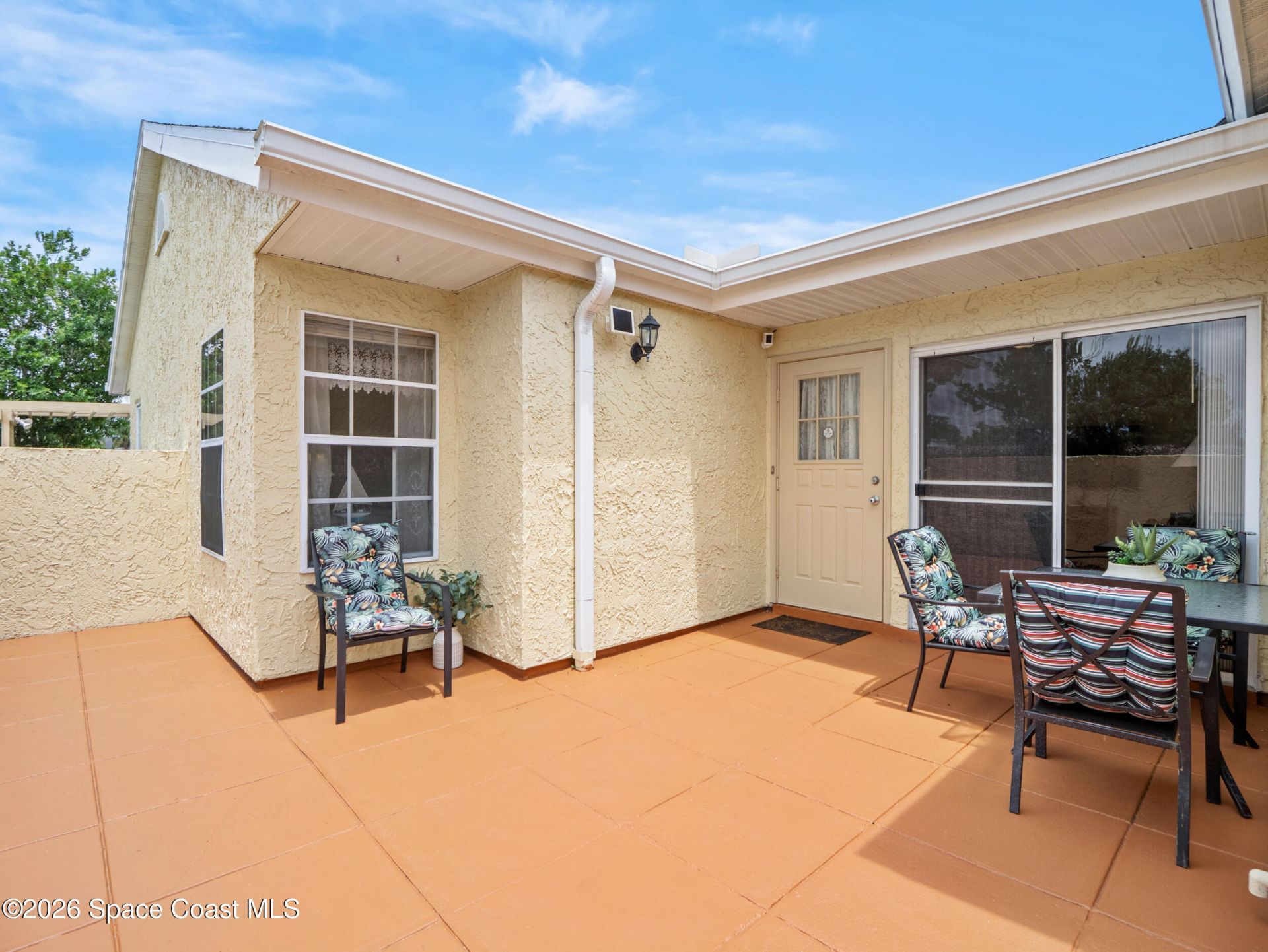 1445 Malibu Circle Ne, Unit 107, Palm Bay, FL 32905 Photo